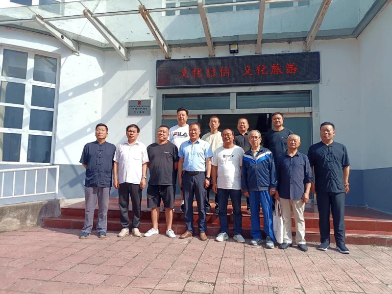 陕西书画艺术研究院写生基地 在嘉陵江源国家森林公园挂牌落地